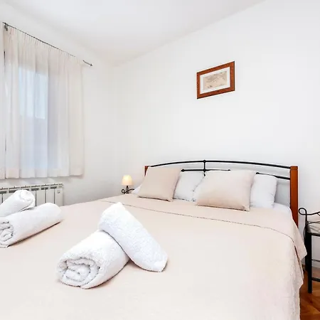 Apartments Carmelo Rovinj Exterior photo